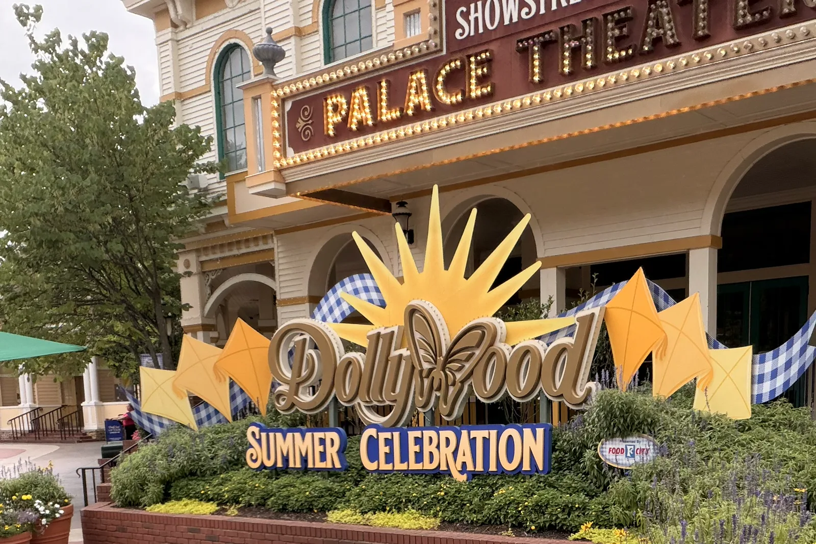 Dollywood Palace Theater Summer Celebration sign